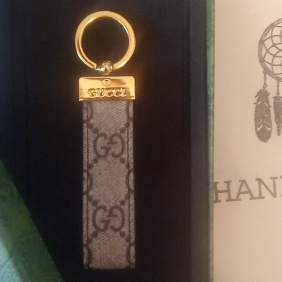 NWOT GUCCI KEY CHAIN - Picture 2 of 4